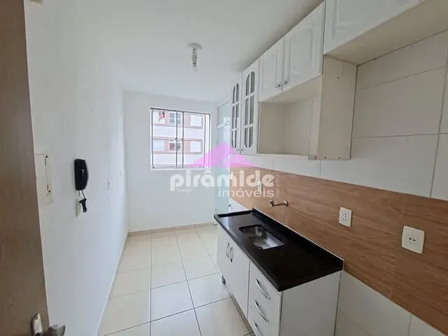 Apartamento 2 quartos e 1 banheiro, para alugar, no bairro Jardim Satélite em São José dos Campos