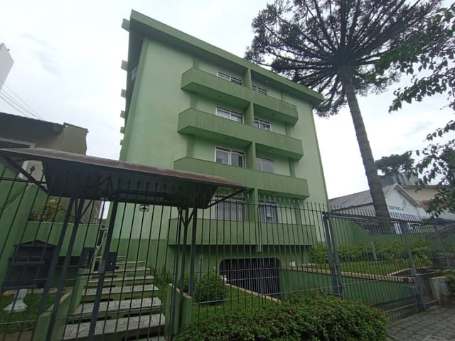 Apartamento 3 quartos e 3 banheiros, à venda, no bairro Água Verde em Curitiba