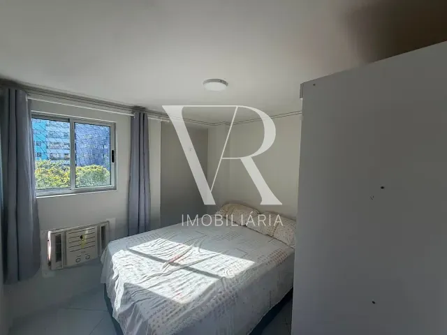 Apartamento 2 quartos e 1 banheiro, à venda, no bairro Cabo Branco em João Pessoa