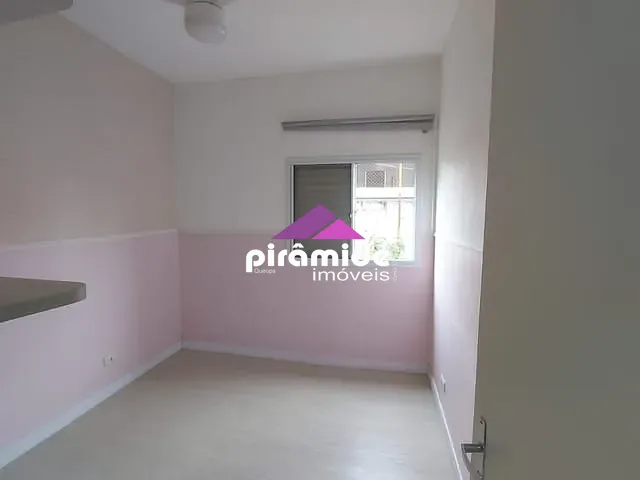 Apartamento 2 quartos e 1 banheiro, à venda, no bairro Parque Industrial em São José dos Campos