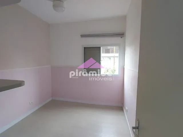 Apartamento 2 quartos e 1 banheiro, à venda, no bairro Parque Industrial em São José dos Campos
