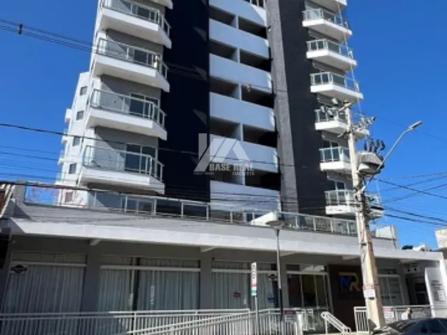 Apartamento 3 quartos e 2 banheiros, à venda, no bairro Centro em Guarapuava