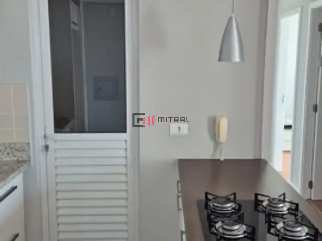 Apartamento 2 quartos e 1 banheiro, para alugar, no bairro Bela Suiça em Londrina