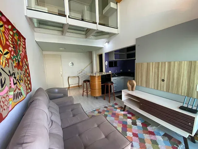 Loft 1 quarto e 2 banheiros, para alugar, no bairro Jardim Carlu em São Paulo