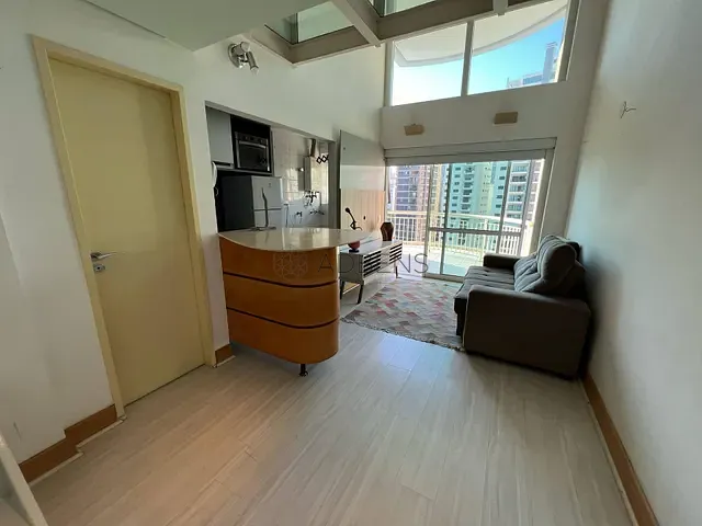 Loft 1 quarto e 2 banheiros, para alugar, no bairro Jardim Carlu em São Paulo