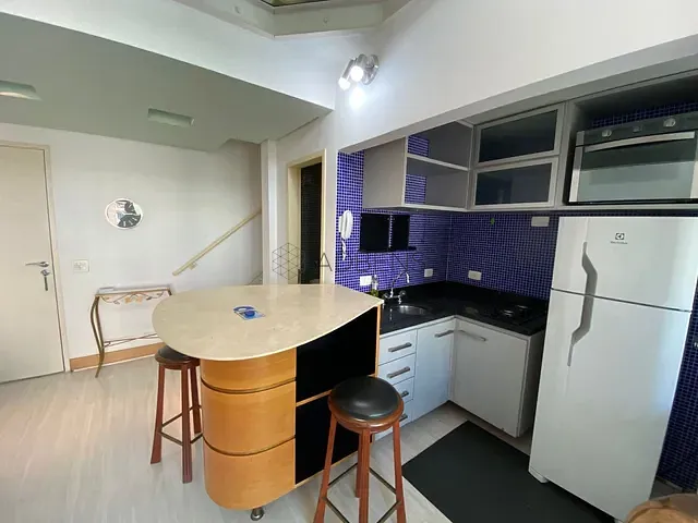 Loft 1 quarto e 2 banheiros, para alugar, no bairro Jardim Carlu em São Paulo