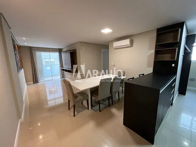 Apartamento com 119m² 3 quartos e 1 banheiro, à venda, no bairro São João em Itajaí