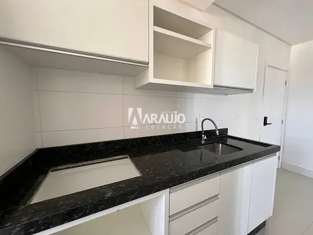 Apartamento para alugar, no bairro Centro em Itajaí
