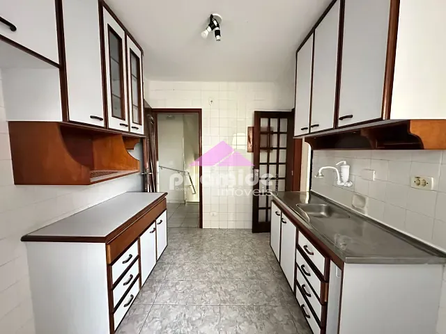 Apartamento 2 quartos e 1 banheiro, para alugar, no bairro Jardim São Dimas em São José dos Campos