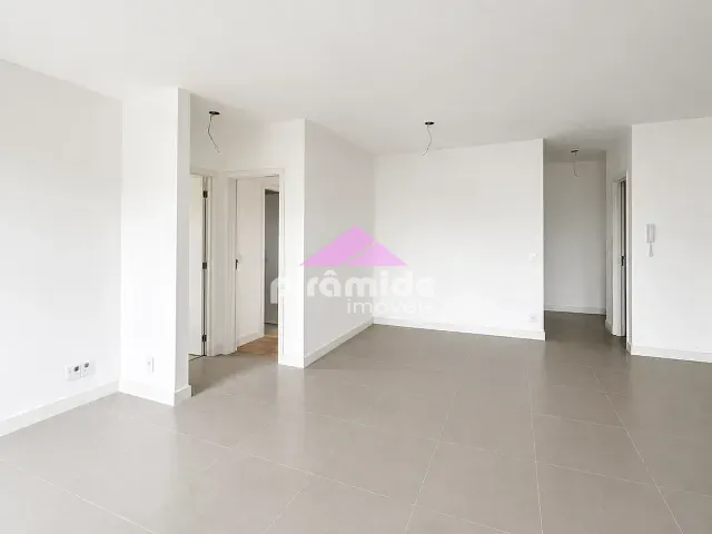 Apartamento 3 quartos e 3 banheiros, à venda, no bairro Jardim Satélite em São José dos Campos
