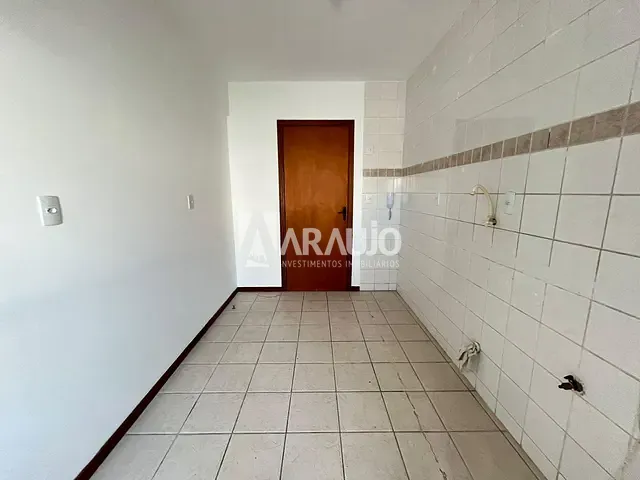 Apartamento 3 quartos e 1 banheiro, à venda, no bairro Centro em Itajaí