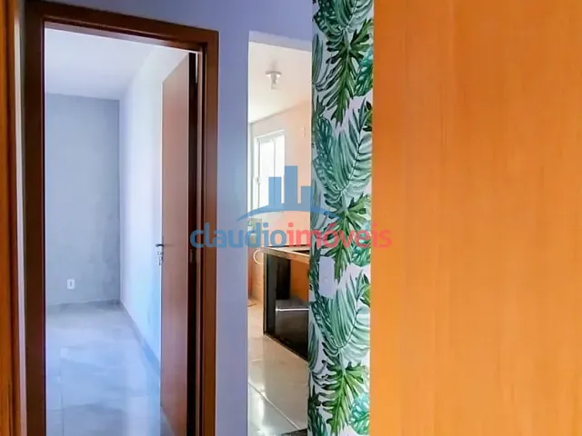 Apartamento 2 quartos e 1 banheiro, para alugar, no bairro Colônia Santo Antônio em Barra Mansa