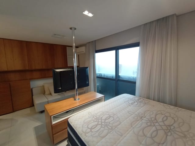 Apartamento 1 quarto e 1 banheiro, à venda, no bairro Centro em Curitiba