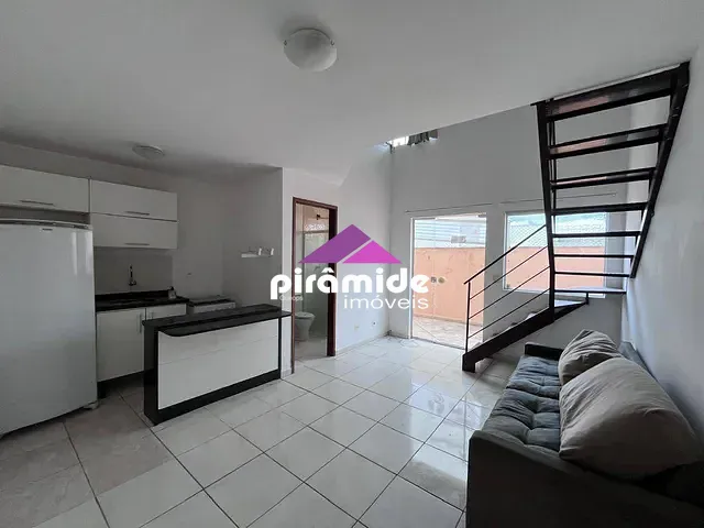 Apartamento 1 quarto e 1 banheiro, à venda, no bairro Centro em Caraguatatuba
