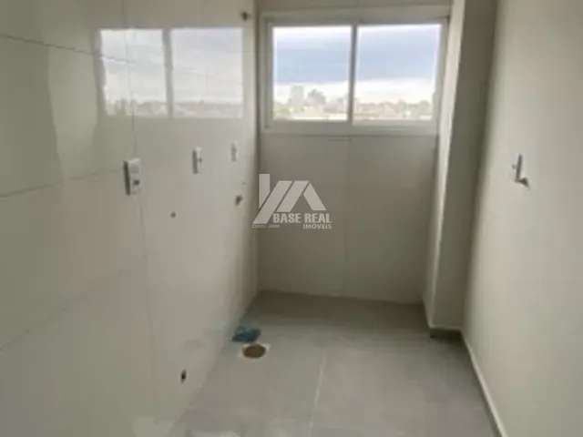 Apartamento 3 quartos e 2 banheiros, à venda, no bairro Centro em Guarapuava