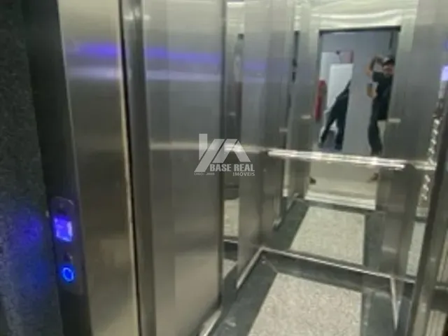 Apartamento 3 quartos e 2 banheiros, à venda, no bairro Centro em Guarapuava