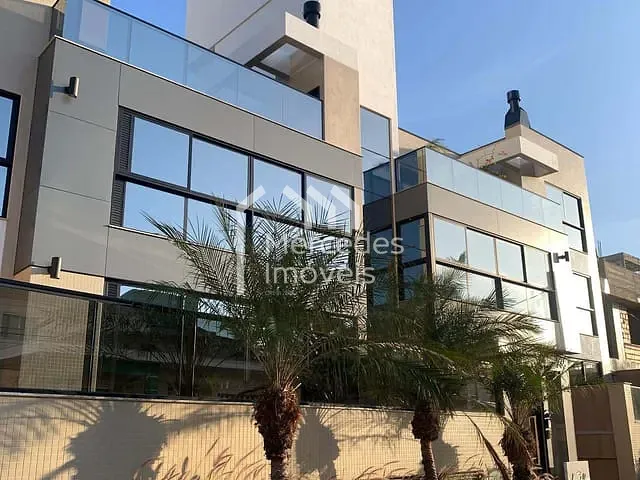 Apartamento com 95m² 2 quartos e 3 banheiros, à venda, no bairro Praia dos Amores em Balneário Camboriú