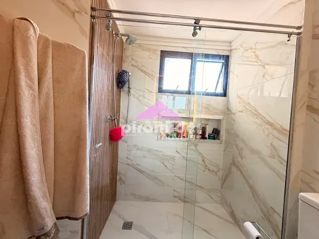 Apartamento 3 quartos e 1 banheiro, à venda, no bairro Vila Adyana em São José dos Campos