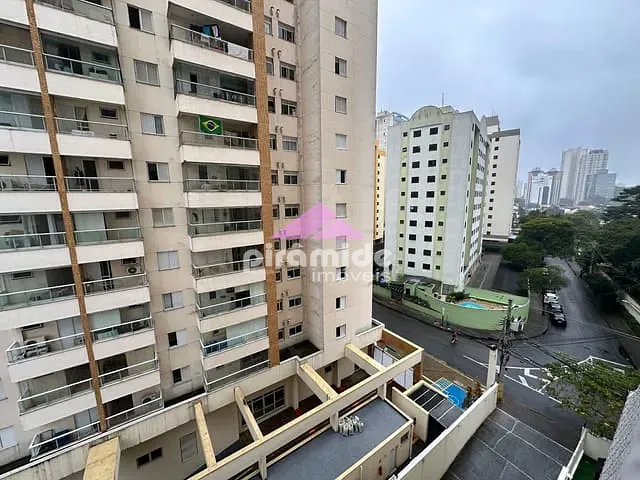 Apartamento 3 quartos e 1 banheiro, para alugar, no bairro Parque Residencial Aquarius em São José dos Campos
