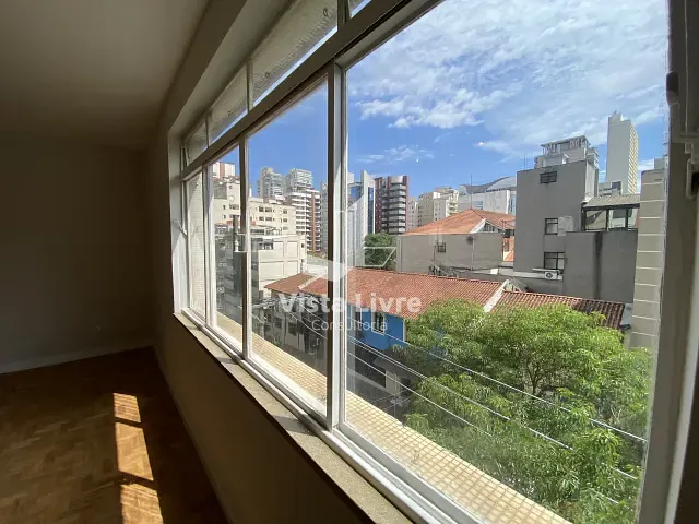 Apartamento com 110m² 3 quartos e 2 banheiros, à venda, no bairro Pinheiros em São Paulo