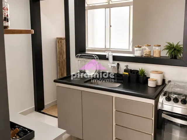 Apartamento 2 quartos e 2 banheiros, à venda, no bairro Jardim Bela Vista em Caraguatatuba