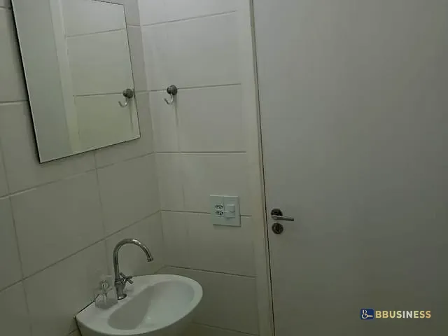 Apartamento com 37m² 1 quarto e 1 banheiro, à venda, no bairro Quinta da Paineira em São Paulo