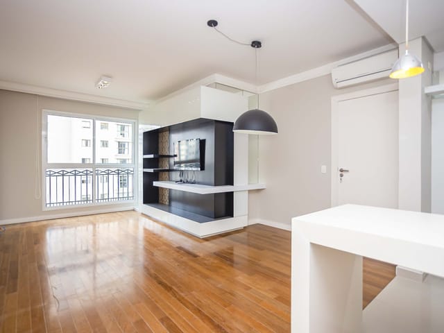 Apartamento 3 quartos e 2 banheiros, à venda, no bairro Bigorrilho em Curitiba