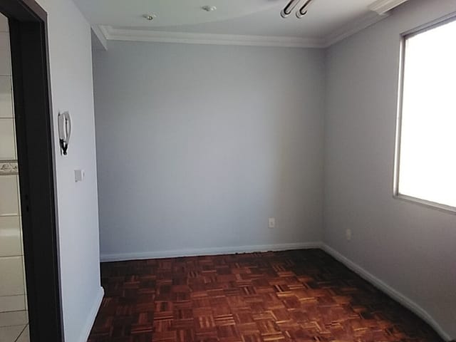Foto do Apartamento - Apartamento para locação, 03 quartos, 01 vaga, bairro Padre Eustáquio, Belo Horizonte-MG | Laris imóveis