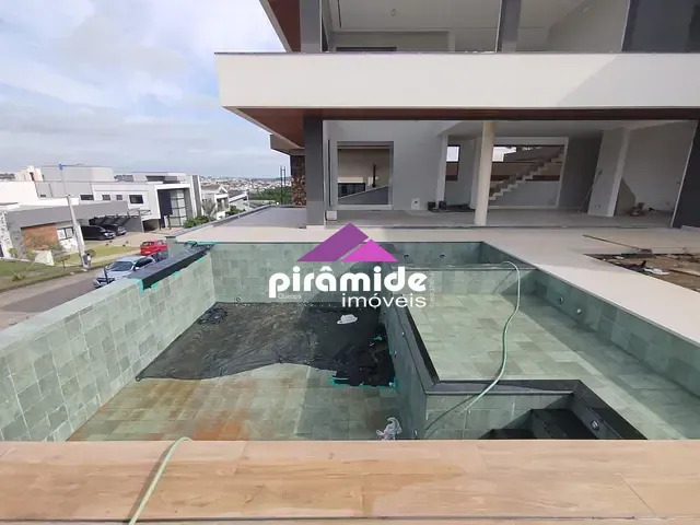 Casa com 720m² 5 quartos e 7 banheiros, à venda, no bairro Urbanova em São José dos Campos