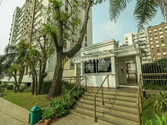 Apartamento 3 quartos e 2 banheiros, à venda, no bairro Passo da Areia em Porto Alegre