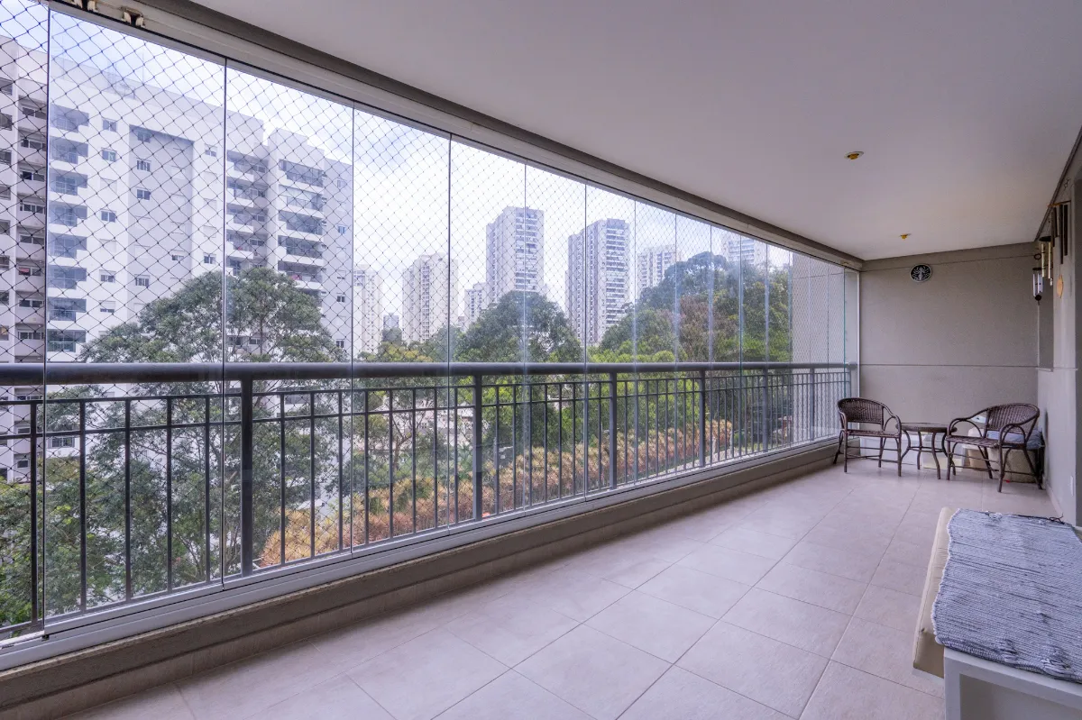 Apartamento para venda em Vila Andrade com 4 quartos, sendo 3 suítes, 170m²