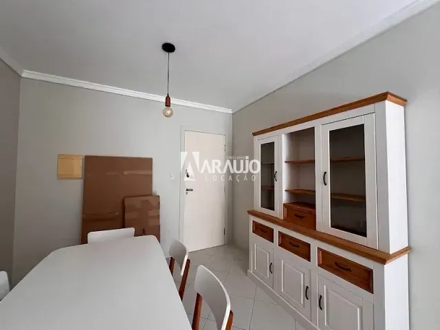 Apartamento 2 quartos e 1 banheiro, para alugar, no bairro Ressacada em Itajaí
