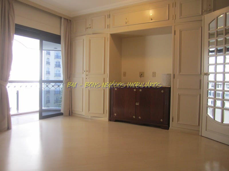 Apartamento, 3 quartos, 259 m² - Foto 16