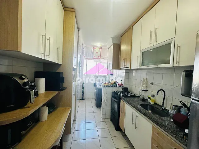 Apartamento 3 quartos e 2 banheiros, à venda, no bairro Parque Industrial em São José dos Campos