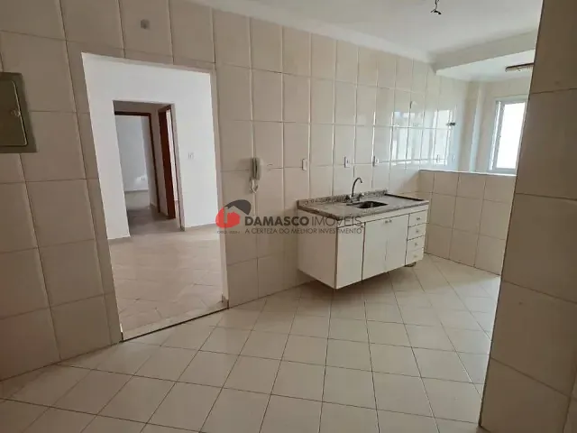Apartamento 2 quartos e 1 banheiro, para alugar, no bairro Santa Maria em São Caetano do Sul