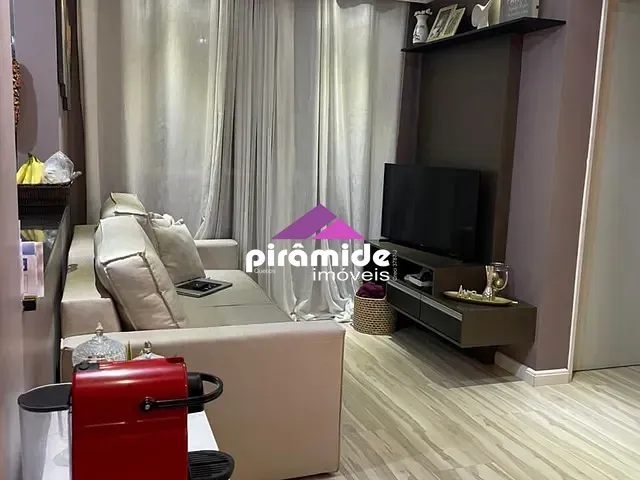 Apartamento 2 quartos e 1 banheiro, à venda, no bairro Vila Tesouro em São José dos Campos