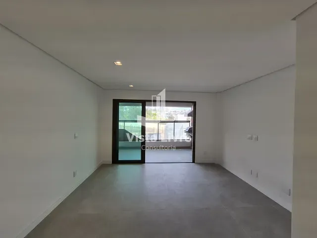 Apartamento com 117m² 3 quartos e 3 banheiros, à venda, no bairro Dezoito do Forte Empresarial/Alphaville. em Barueri