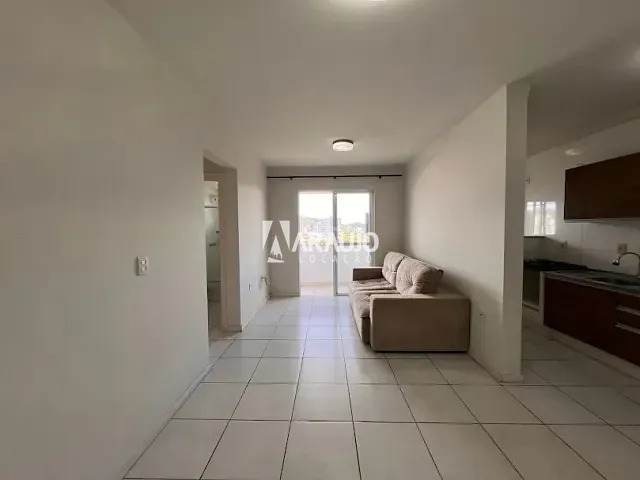 Apartamento 2 quartos e 1 banheiro, para alugar, no bairro São João em Itajaí