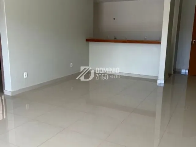 Apartamento 2 quartos e 2 banheiros, à venda, no bairro Estados Unidos em Uberaba
