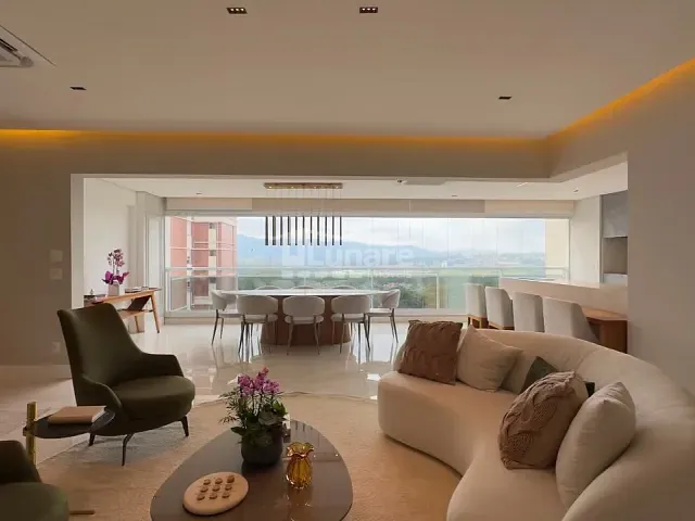 Apartamento 3 quartos e 5 banheiros, à venda, no bairro Jardim Armênia em Mogi das Cruzes