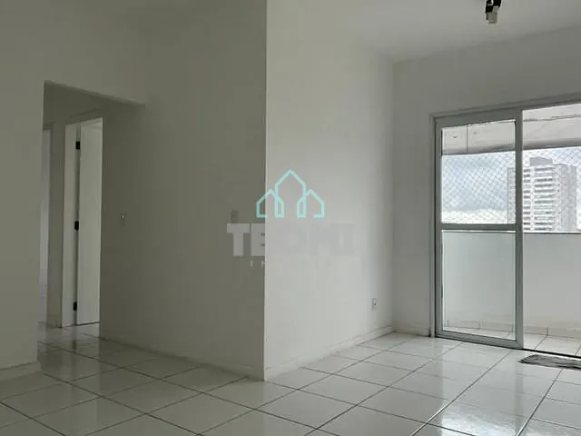 Apartamento 3 quartos e 2 banheiros, à venda, no bairro Independência em Taubaté