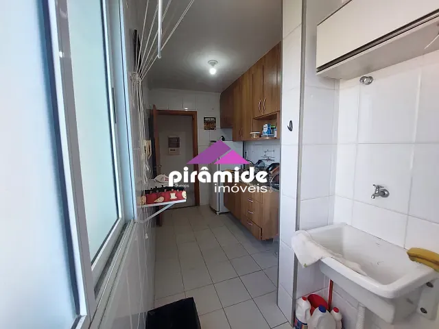 Apartamento 2 quartos e 2 banheiros, à venda, no bairro Urbanova em São José dos Campos