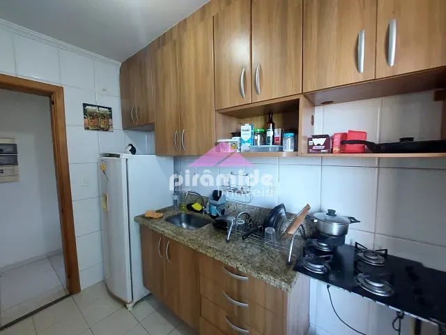 Apartamento 2 quartos e 2 banheiros, à venda, no bairro Urbanova em São José dos Campos