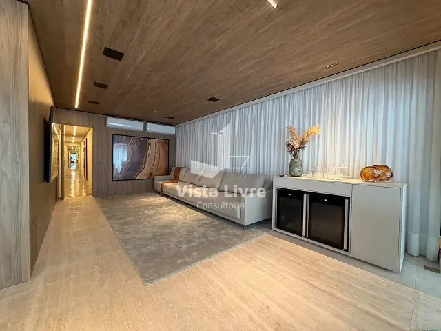 Apartamento com 246m² 4 quartos e 3 banheiros, à venda, no bairro Itaim Bibi em São Paulo
