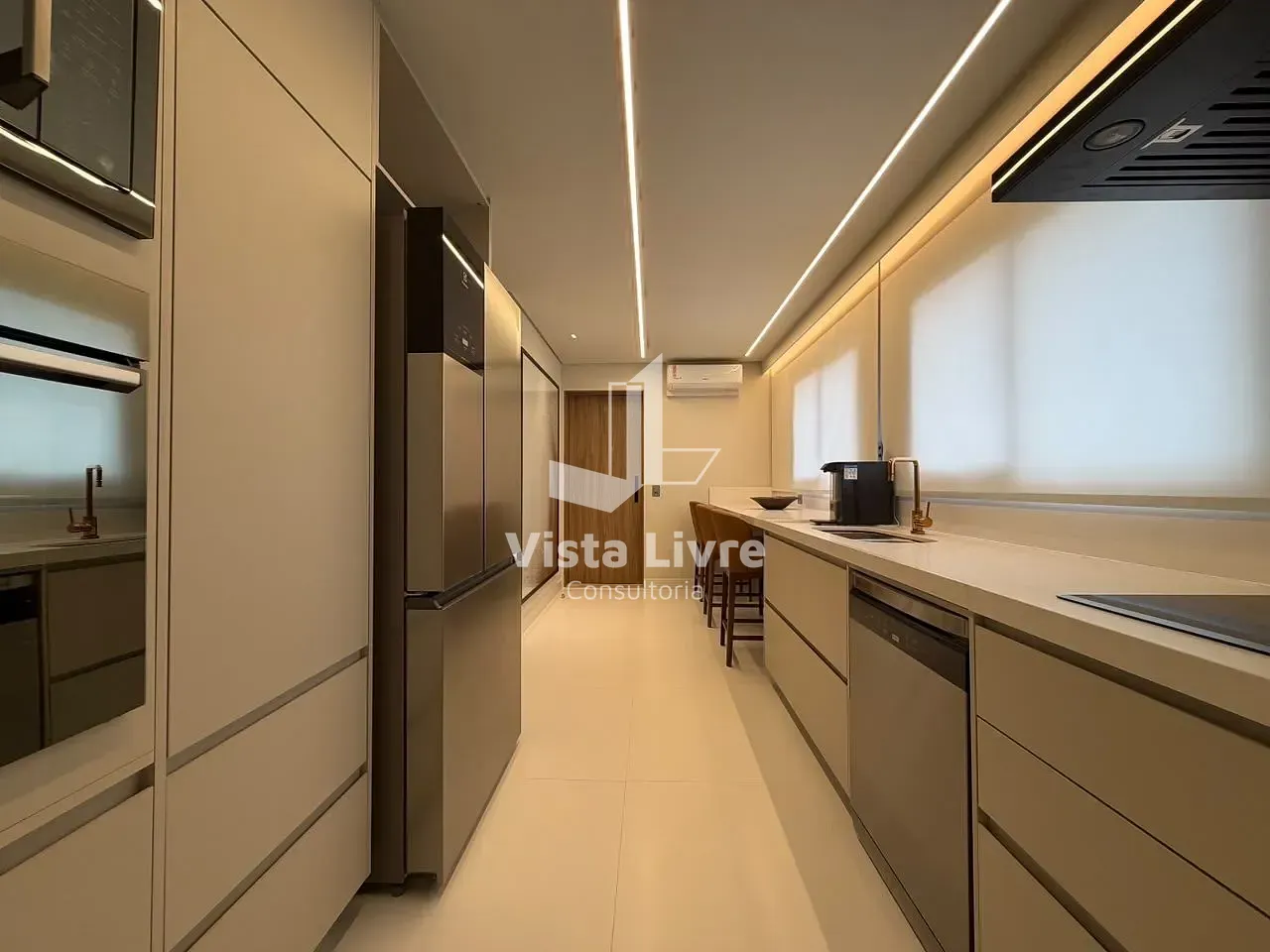 Apartamento, 4 quartos, 246 m² - Foto 9