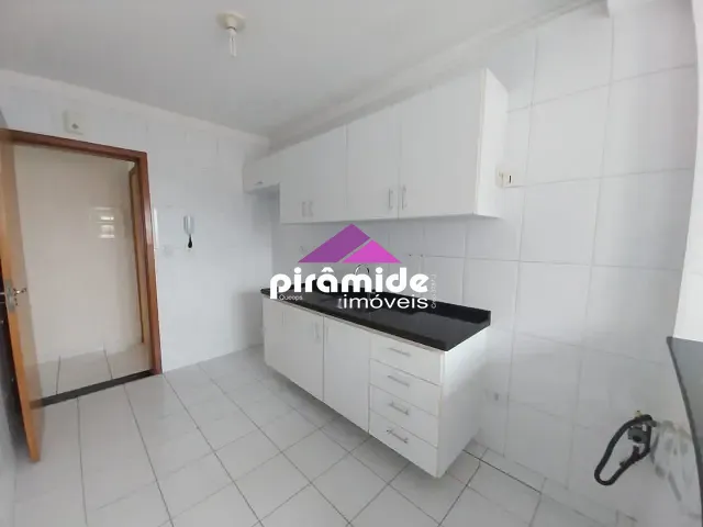 Apartamento 2 quartos e 2 banheiros, à venda ou para alugar, no bairro Jardim Satélite em São José dos Campos