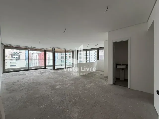 Apartamento com 137m² 2 quartos e 3 banheiros, à venda, no bairro Jardim Europa em São Paulo