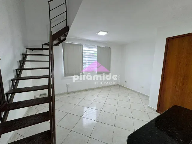 Apartamento 2 quartos e 1 banheiro, à venda, no bairro Centro em Caraguatatuba