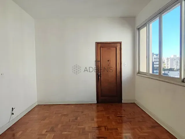 Apartamento 3 quartos e 2 banheiros, à venda, no bairro Jardim Paulista em São Paulo