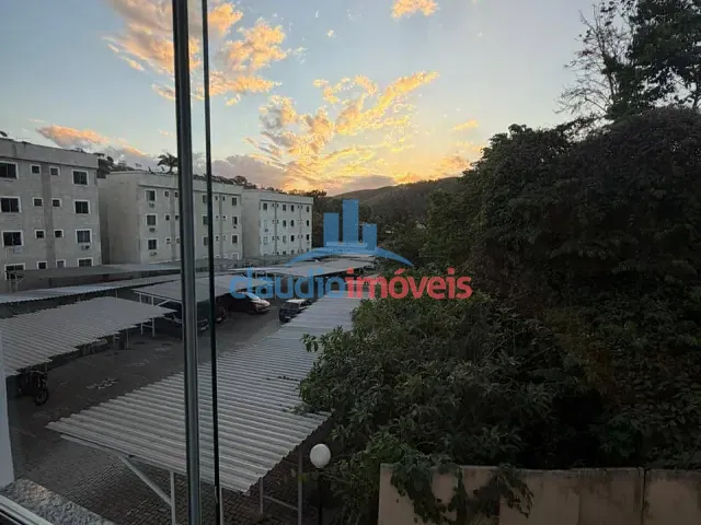 Apartamento 2 quartos e 1 banheiro, à venda, no bairro Colônia Santo Antônio em Barra Mansa